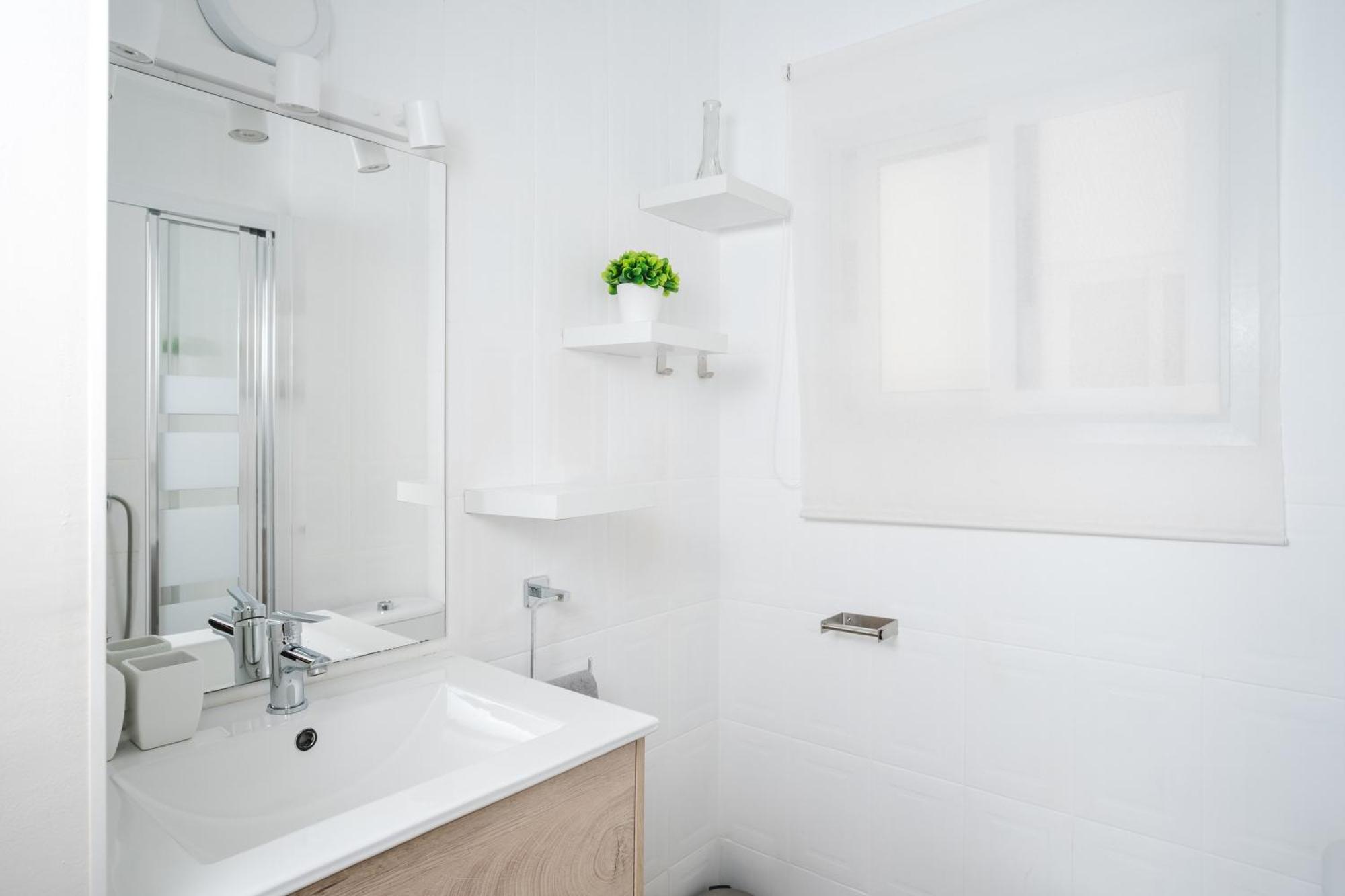 Acogedor Piso Con Balcon Apartment Seville Exterior photo